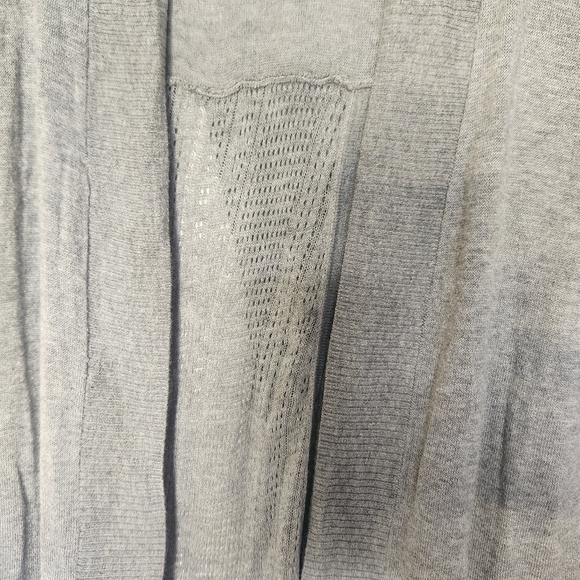 Torrid Boho gray Pointelle Knit open front cardigan with open split back Size - Picture 6 of 13